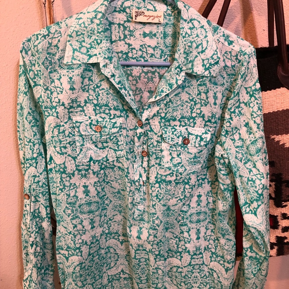 Blouse - Picture 2 of 2